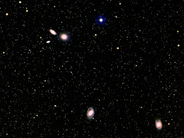 Leo I, M 95 - NGC 3351, M 96 - NGC 3368 y M 105 - NGC 3379